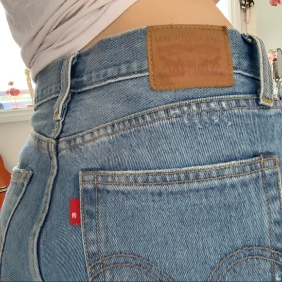Levi’s Jeans - Picture 2 of 2